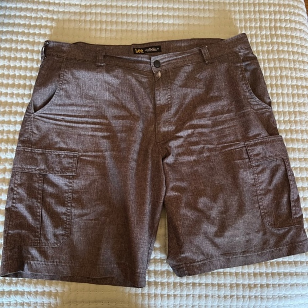 Lee Men's gray Cargo Shorts